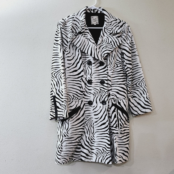 Nanette Lepore Animal Print Trench Coat Size 8 - Picture 2 of 11